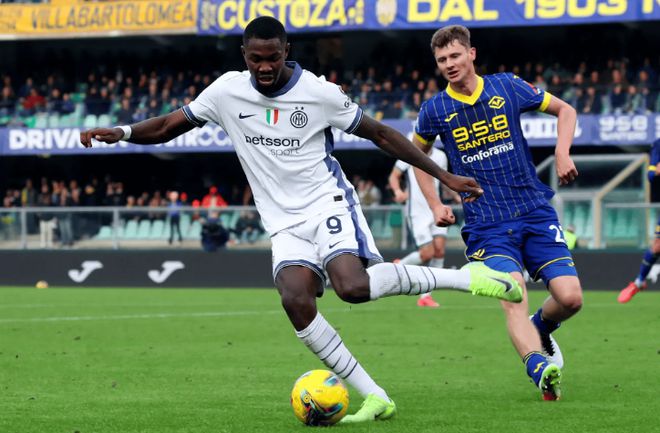 爱游戏官方登录入口-莱阿弗球员发挥出色，球队迎来赛季第一个胜利的简单介绍