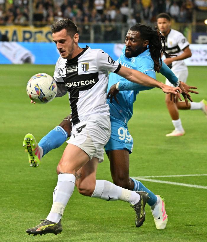 帕尔马客场战平克罗托内,积分难获的简单介绍 帕尔马客场战平克罗托内,积分难获的简单介绍