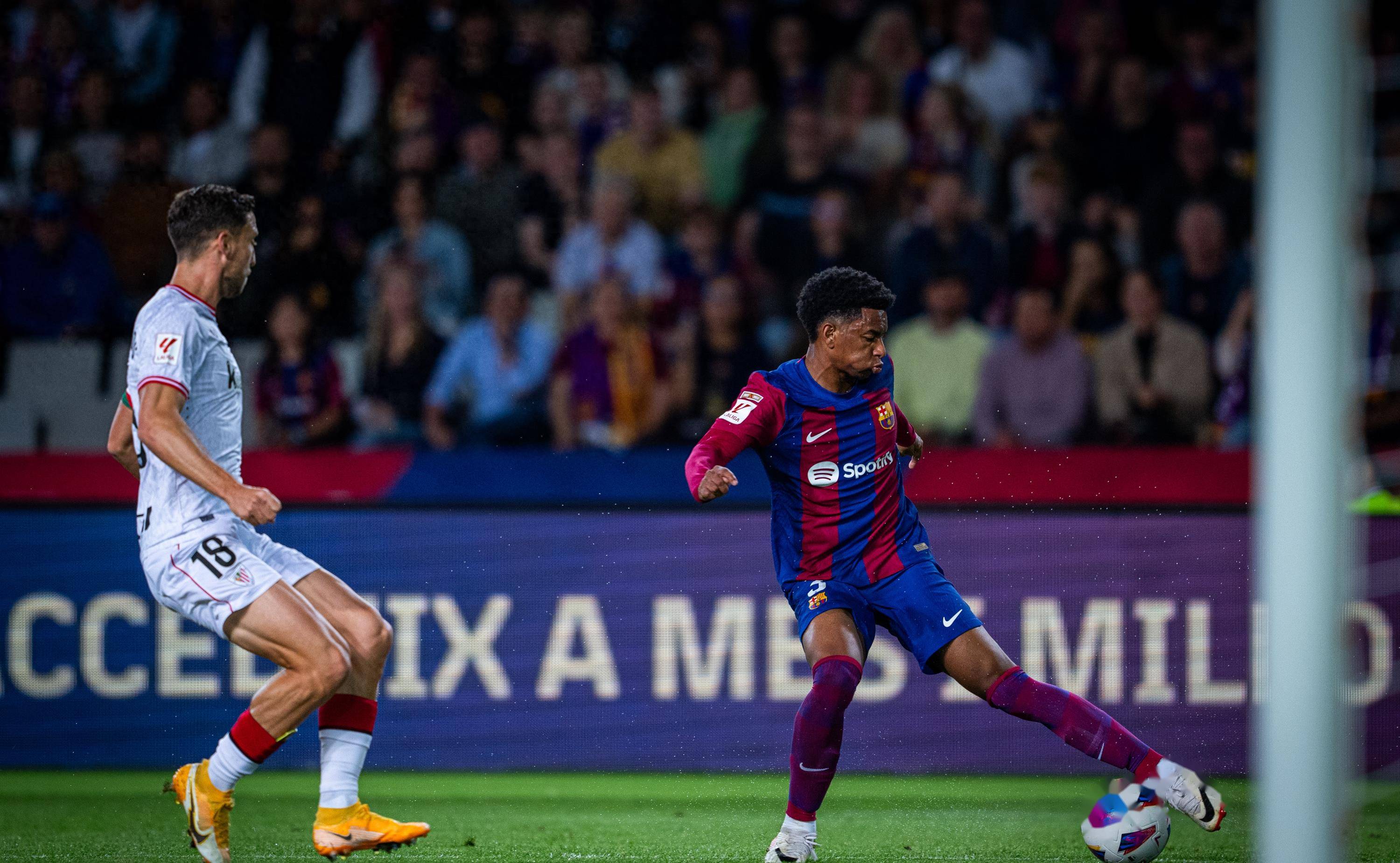 包含科隆主教练赞扬球员团结为实现胜利共同努力的词条 包含科隆主教练赞扬球员团结为实现胜利共同努力的词条