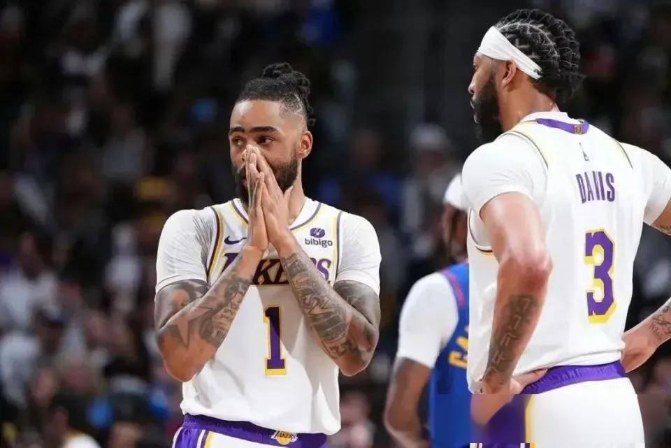 爱游戏亚洲官网-篮网队多点开花，大比分轻松获胜