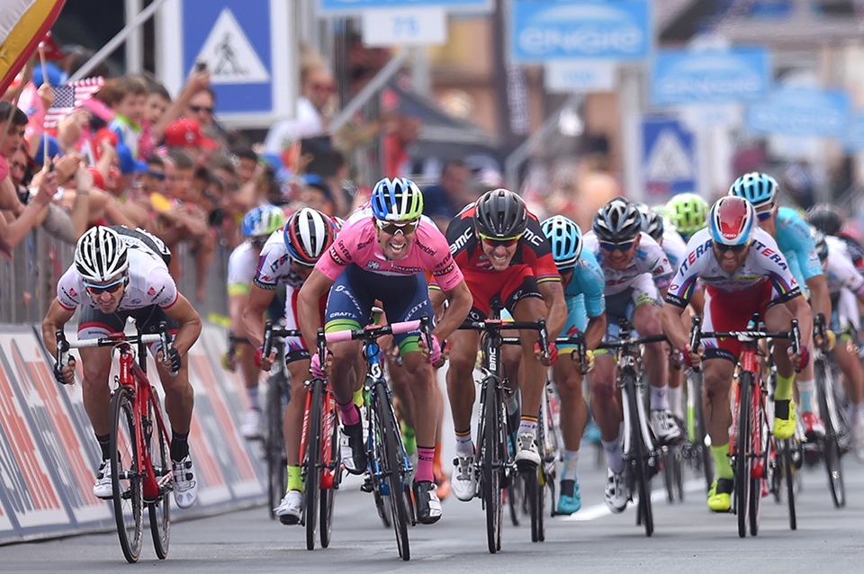 比利时代表团在自行车赛中夺冠的简单介绍 比利时代表团在自行车赛中夺冠的简单介绍