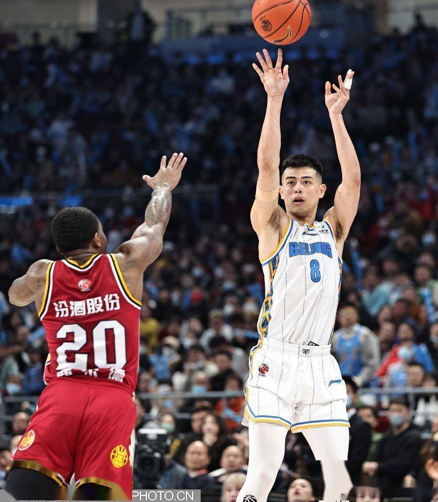 爱游戏官网-马赛遭遇主场失利，利勒桑独得绝杀的简单介绍