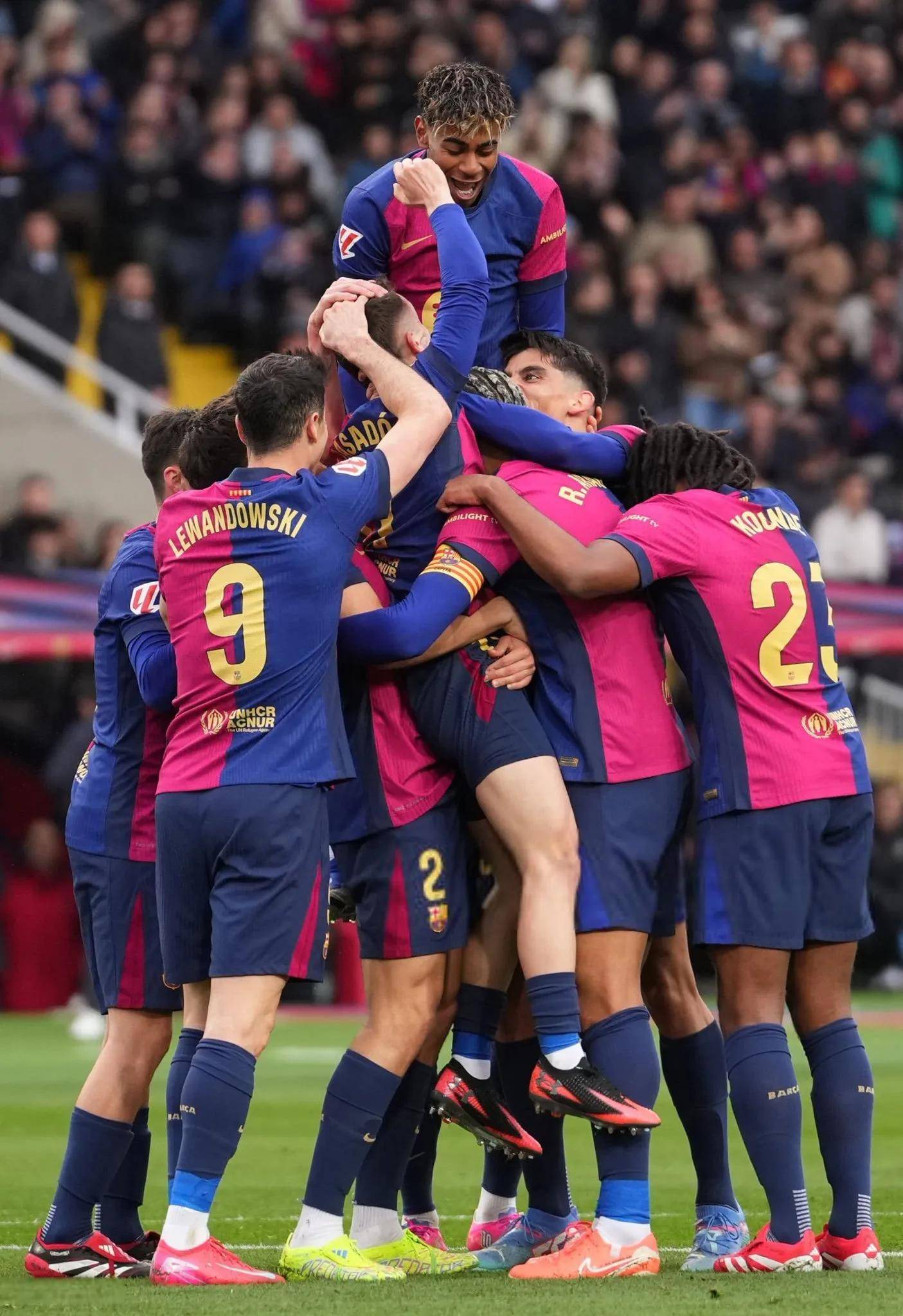 爱游戏登录入口-曼联欲夺冠：面对艰难考验不畏惧的简单介绍