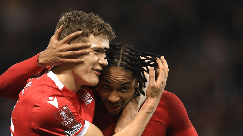 爱游戏中国官网-萨拉戈萨逼平对手，继续保持中游表现！的简单介绍