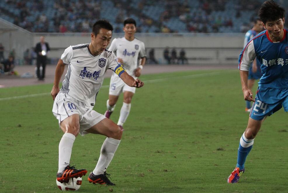 爱游戏官方入口-包含天津泰达客场力克对手，宝贵三分在握的词条