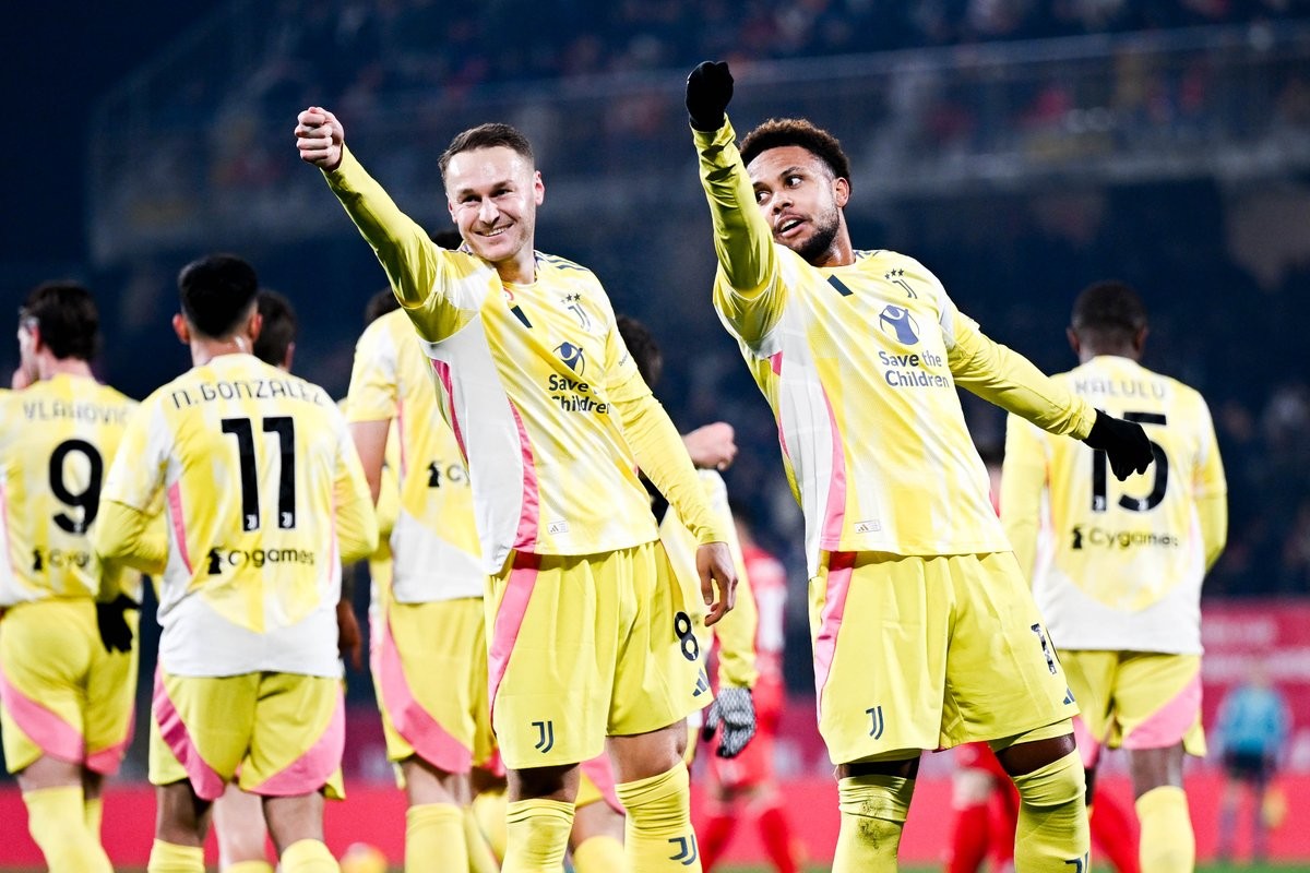 爱游戏亚洲官网-尤文图斯客场取胜，意甲强队再添一胜