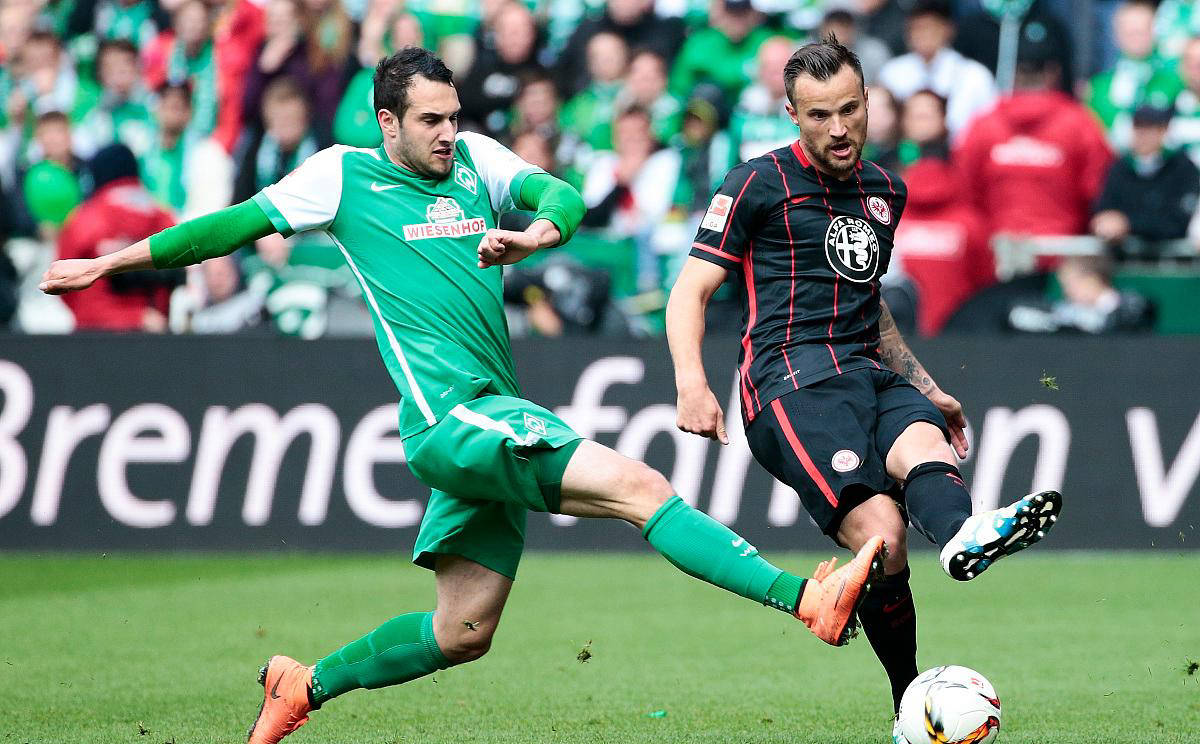 关于汉诺威主场被斯图加特逼平,保持低迷状态的信息 关于汉诺威主场被斯图加特逼平,保持低迷状态的信息