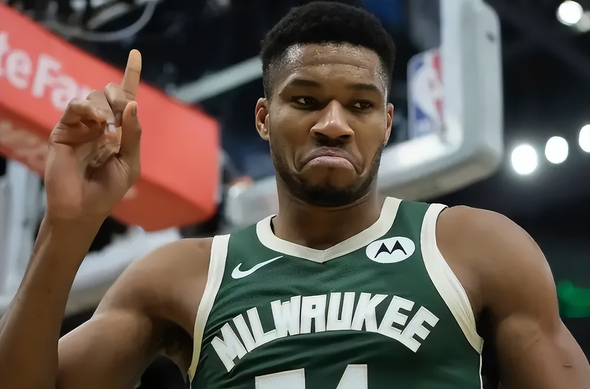 爱游戏在线登录-雄鹿主场擊败对手，实力居高不下的简单介绍