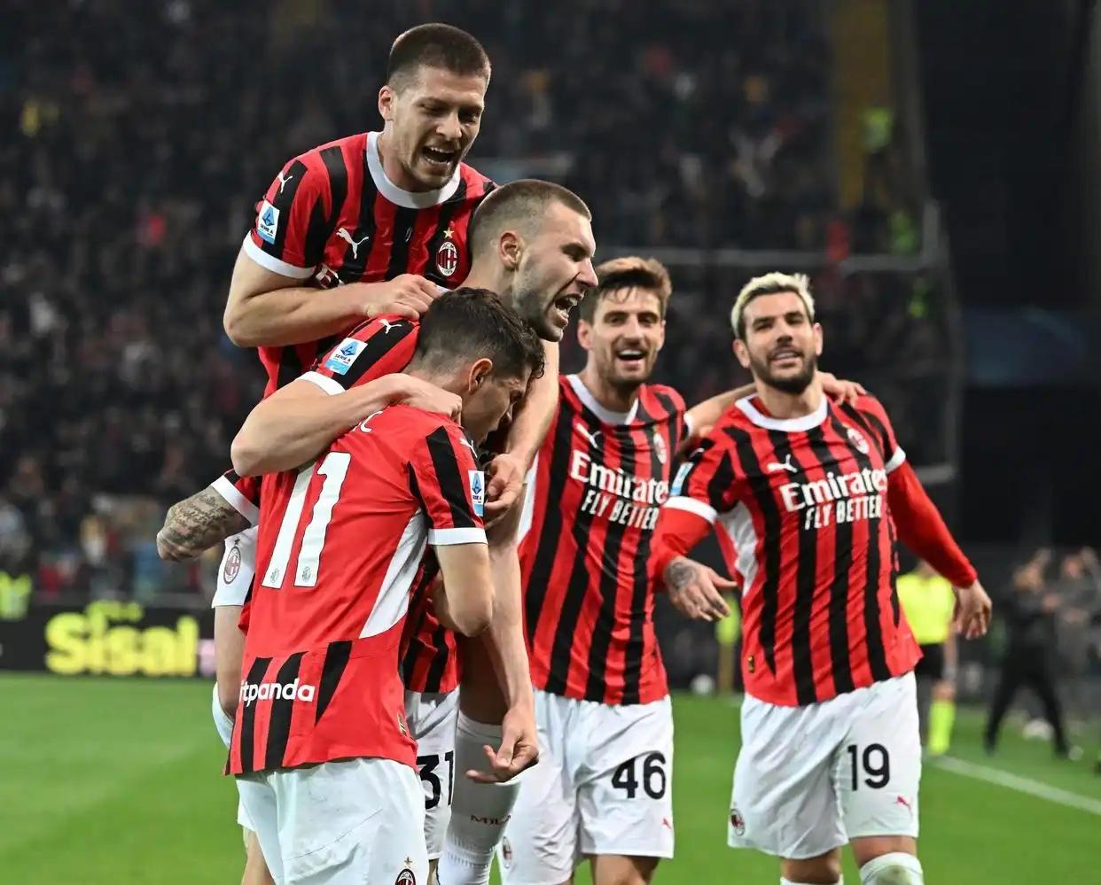 爱游戏官网-乌迪内斯名将复出，或成为胜利关键